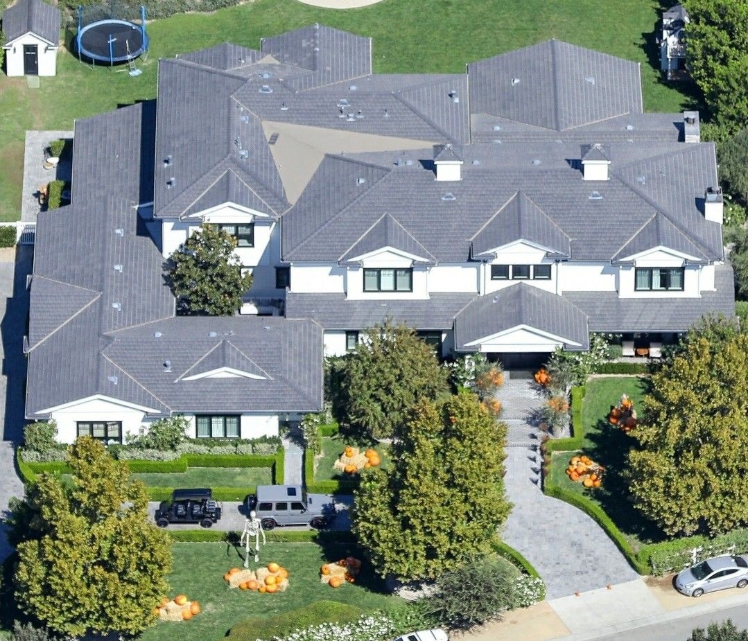 kylie jenner house hidden hills