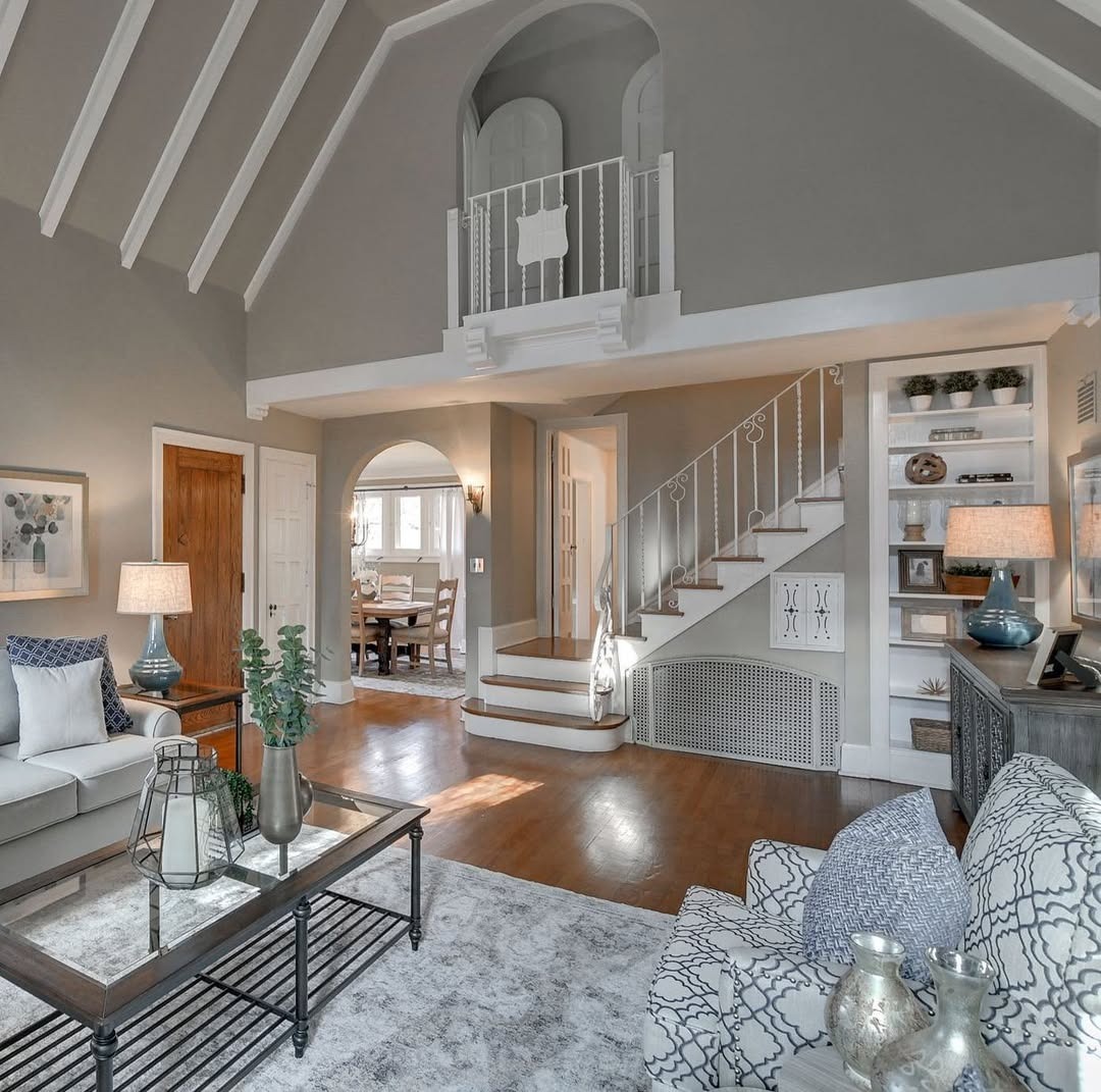 inside warren buffett house