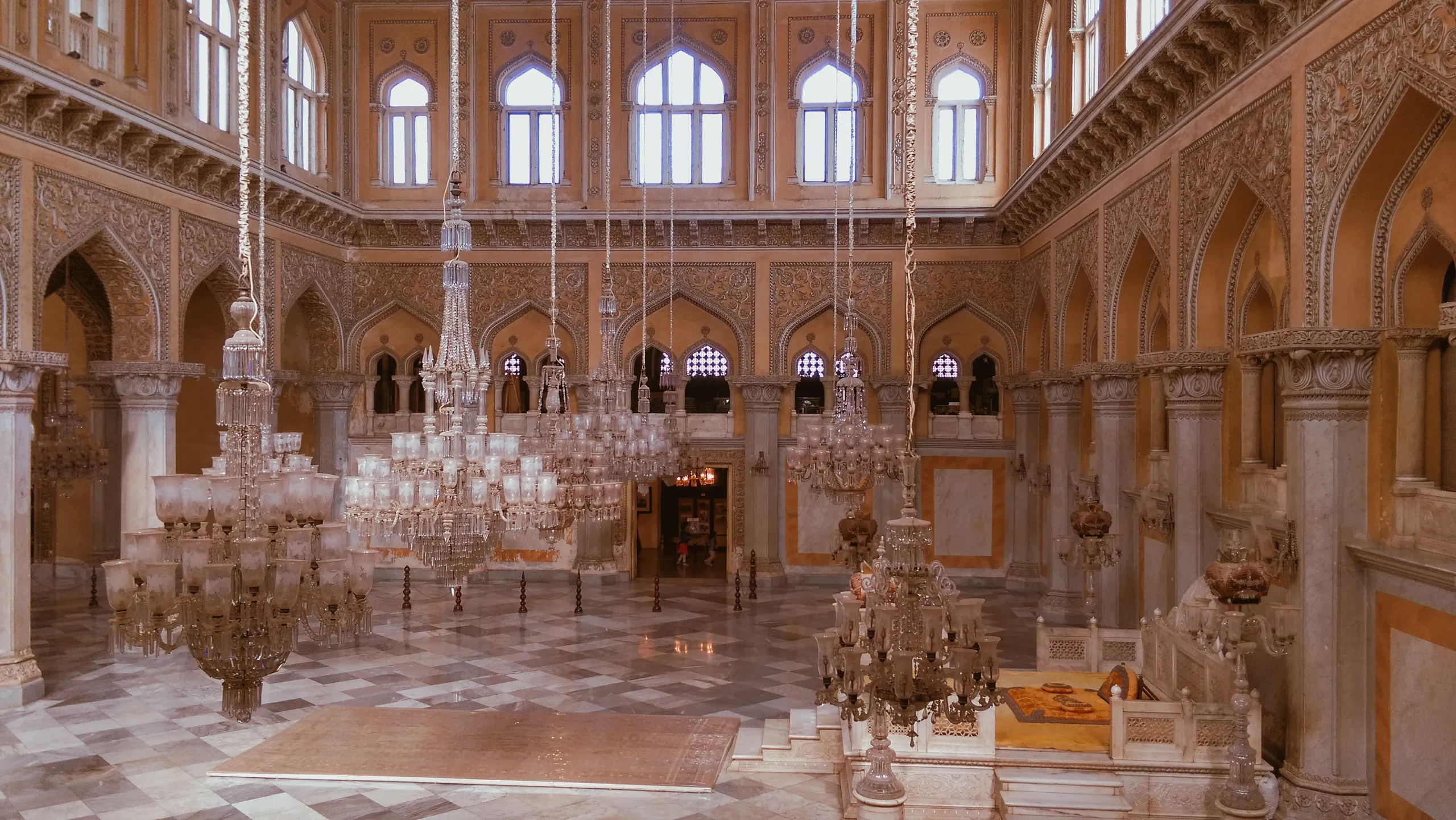 chowmahalla palace