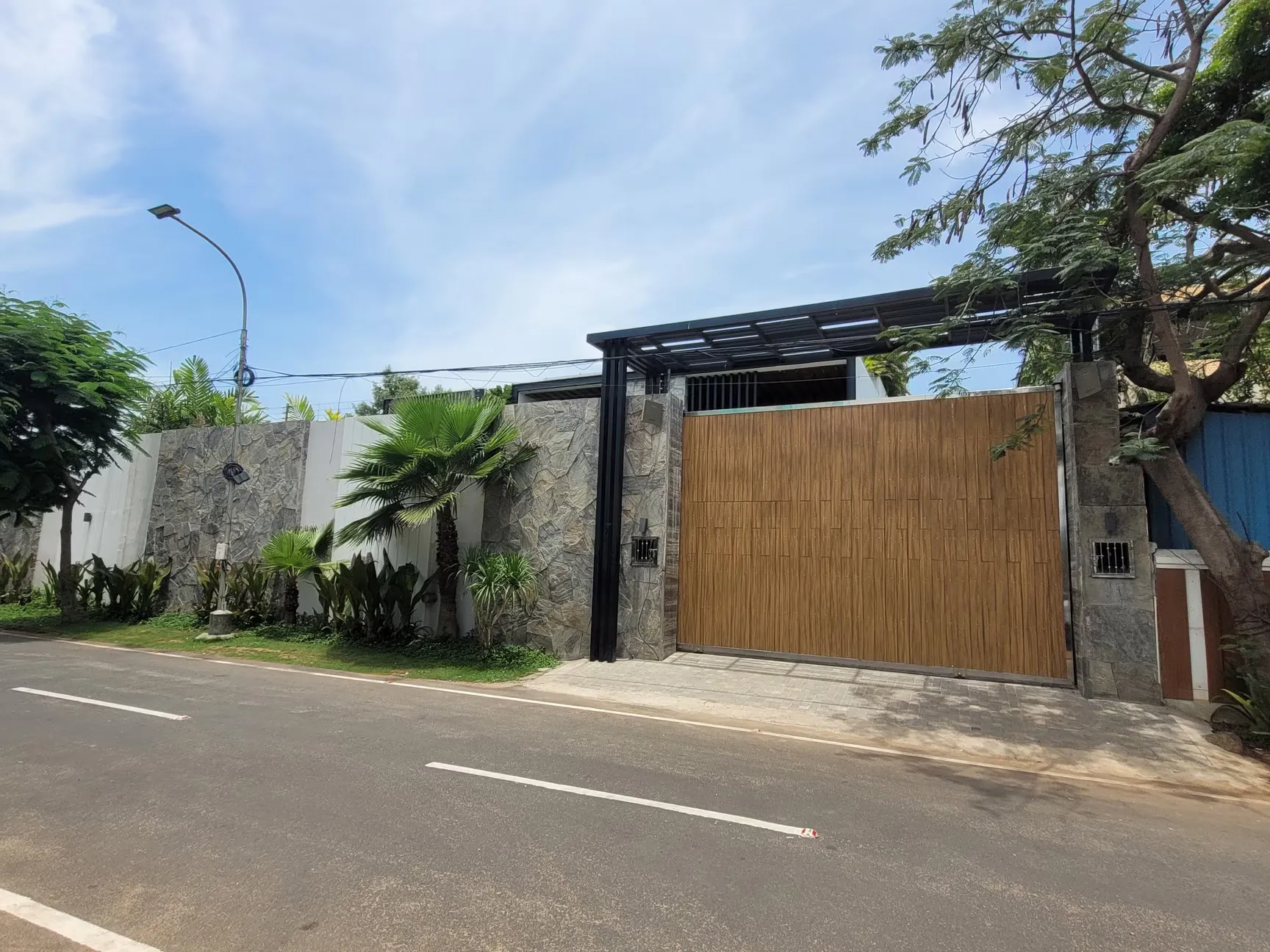 vijay house neelankarai