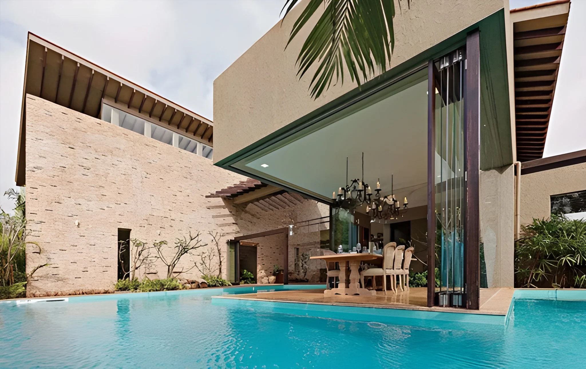 sunil shetty house in mumbai