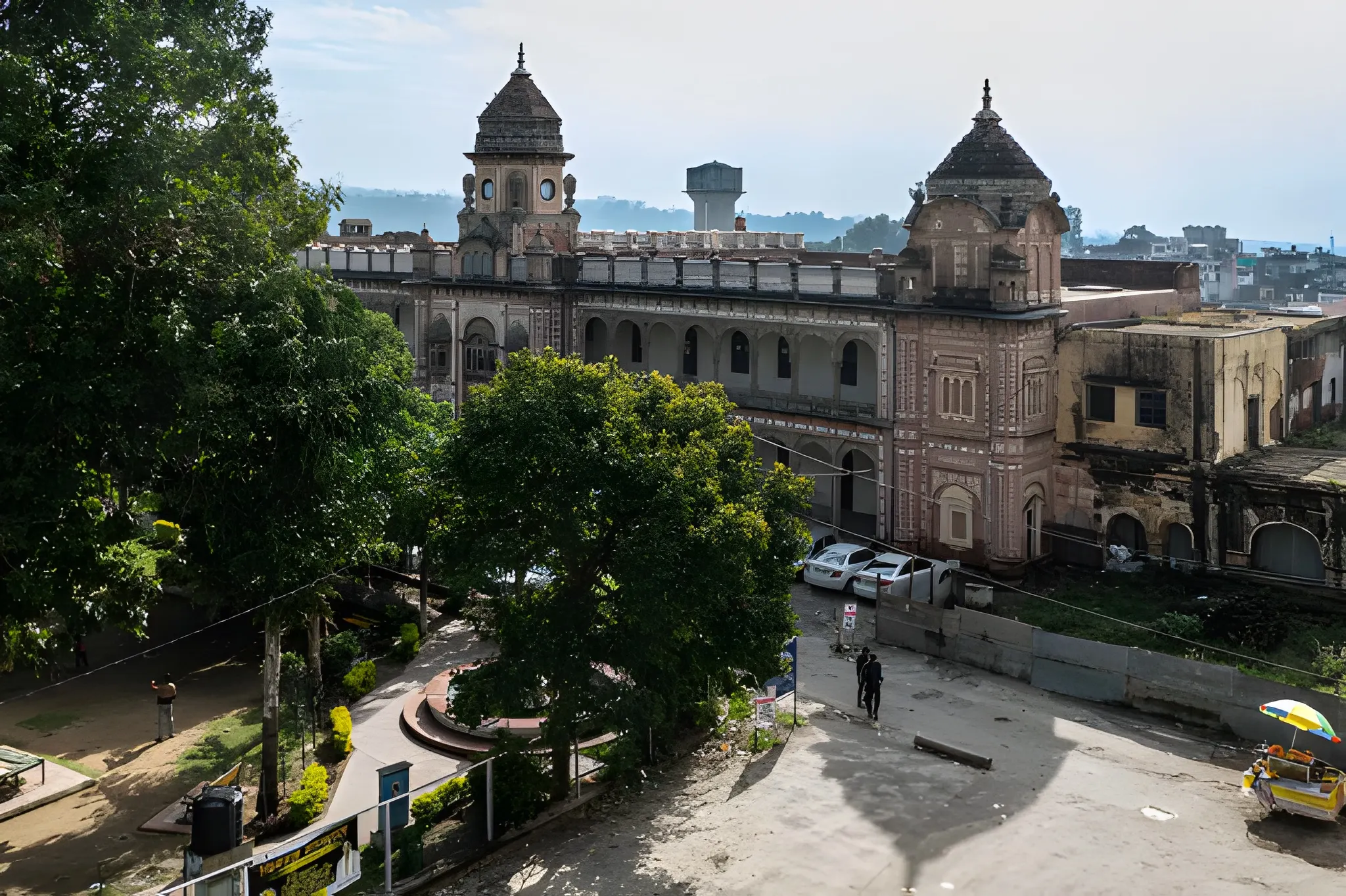 mubarak mandi palace