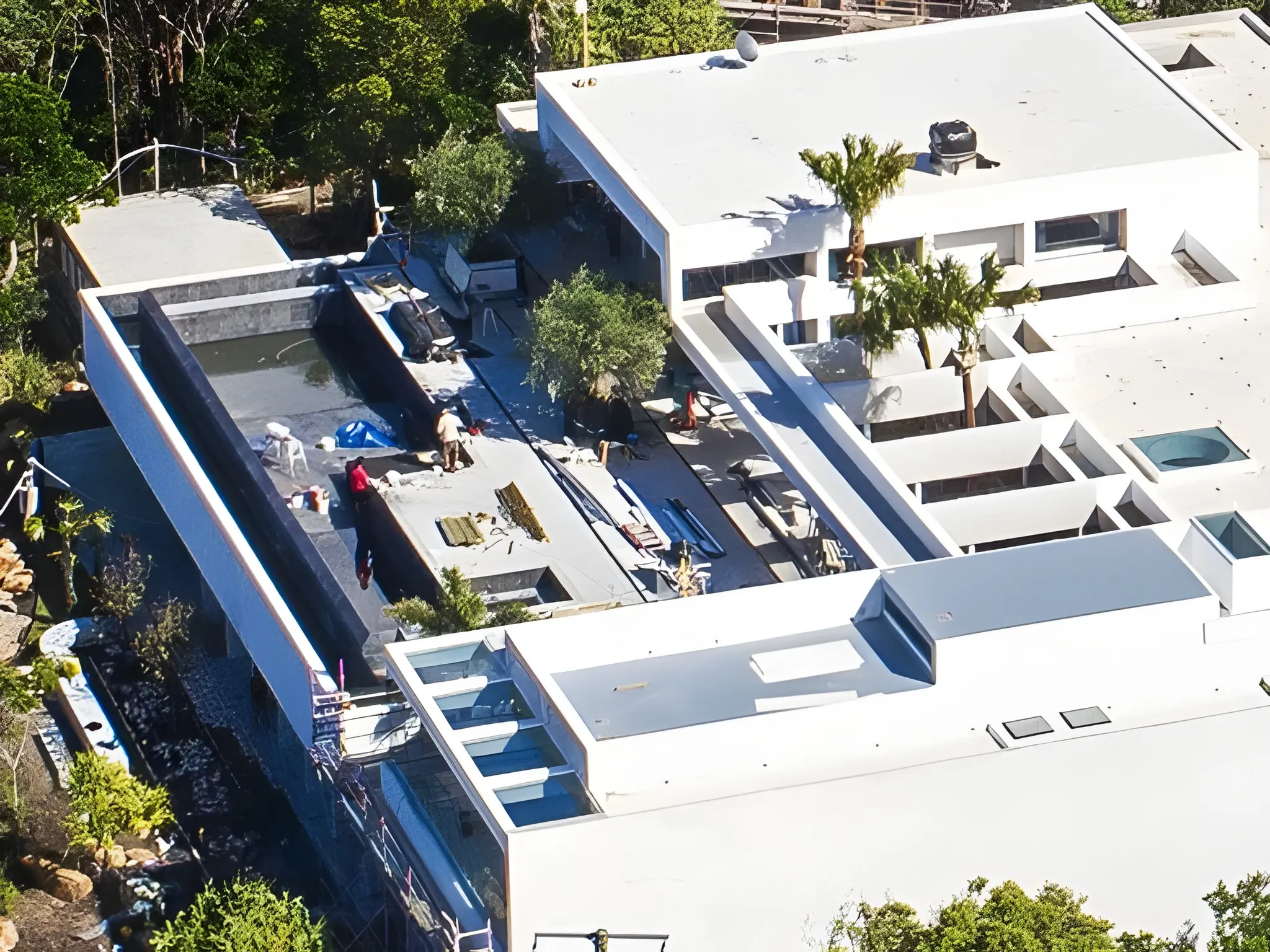 chris hemsworth house byron bay