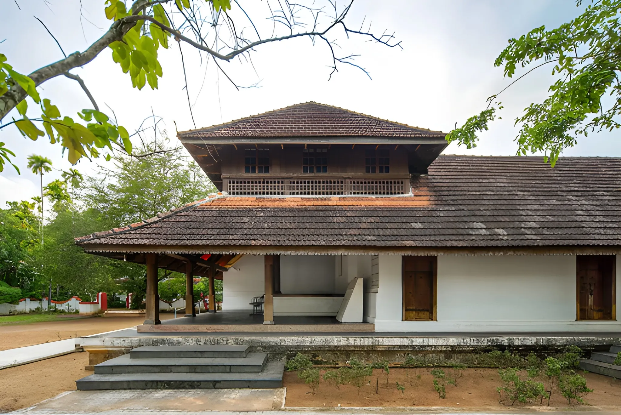 nalukettu house